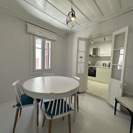 Sapfous 10 - 2 Bedroom Διαμέρισμα