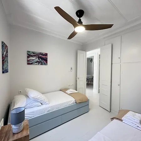 Sapfous 10 - 2 Bedroom Appartement *